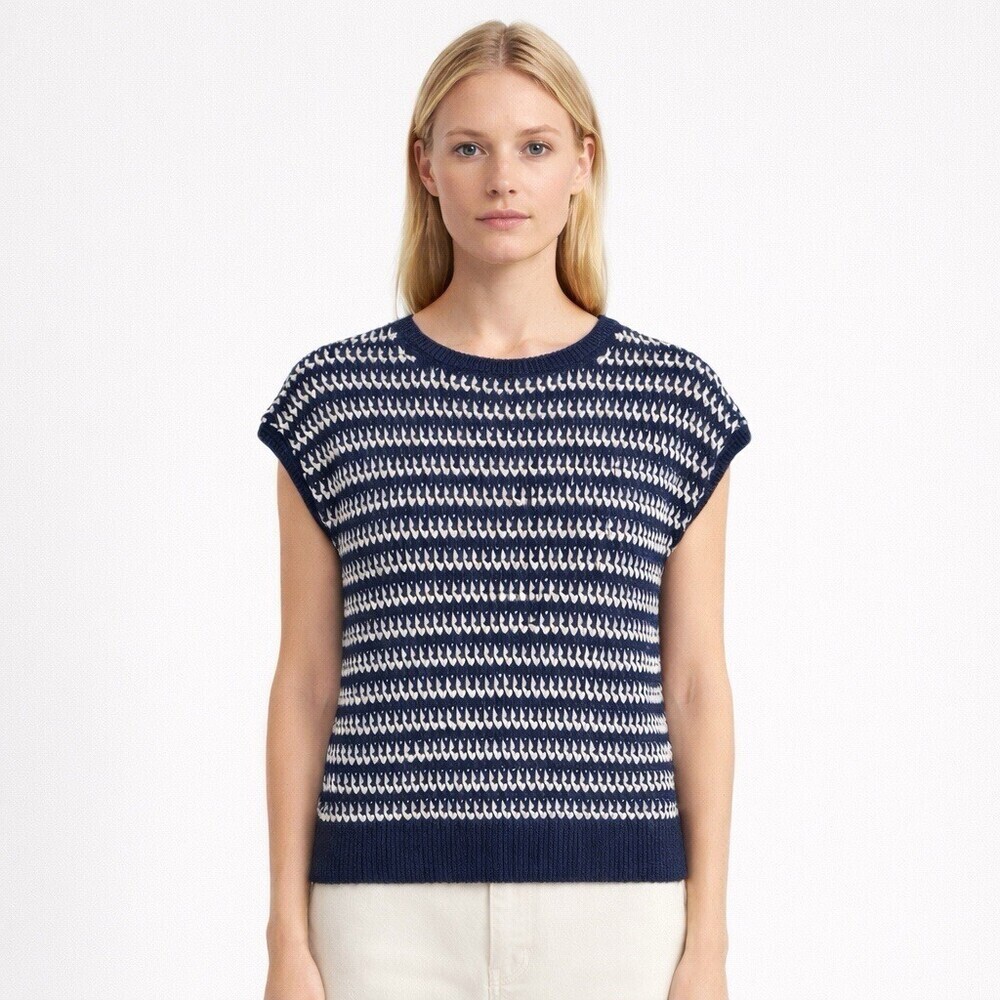 Ann Mashburn Cotton Blue and white striped Sweater top size Small